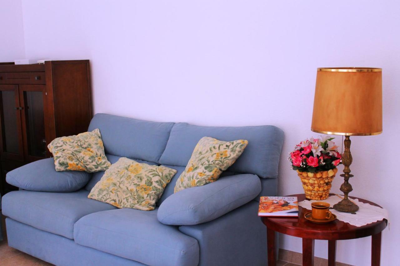 Apartment A Stone'S Throw From Santa Barbara Alicante Eksteriør bilde
