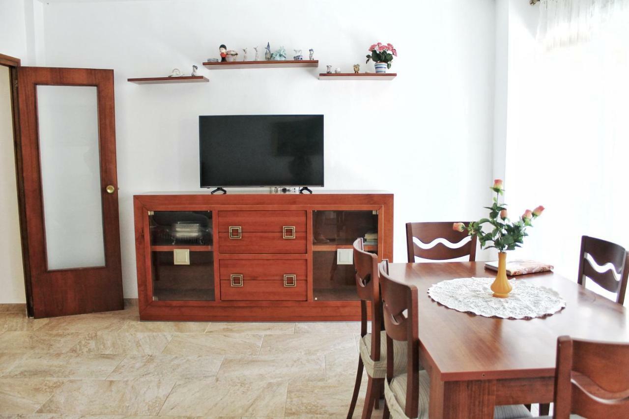 Apartment A Stone'S Throw From Santa Barbara Alicante Eksteriør bilde